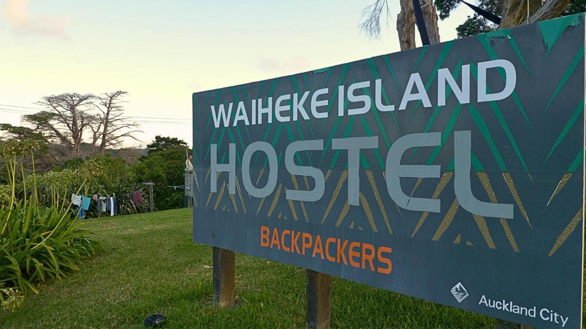 Waiheke Backpackers Hostel Onetangi Eksteriør billede
